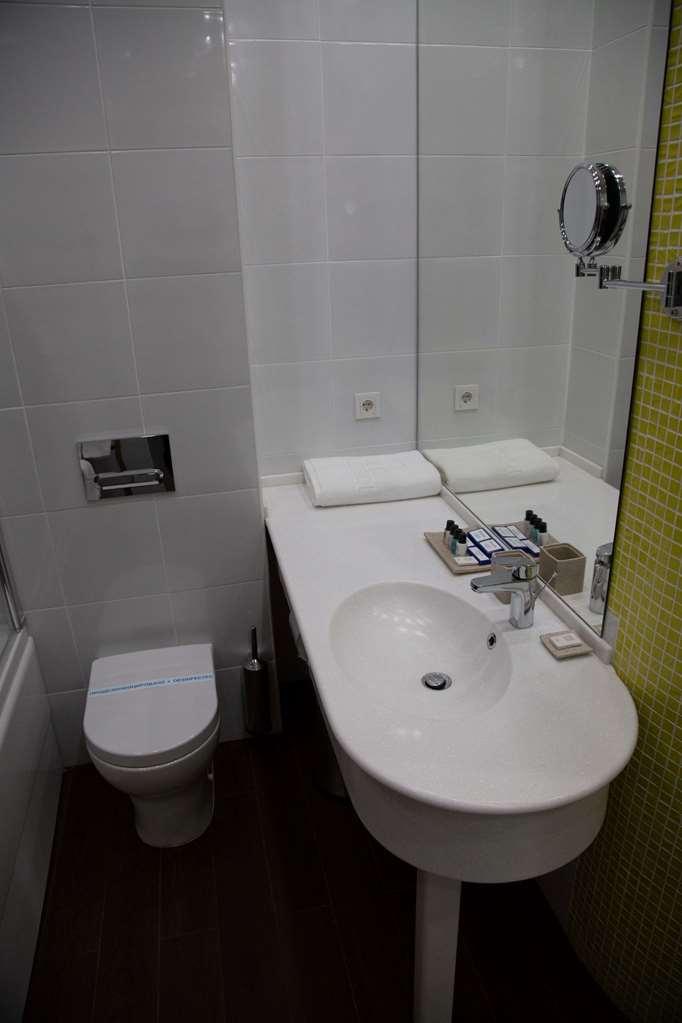 Kazzhol Park 4*